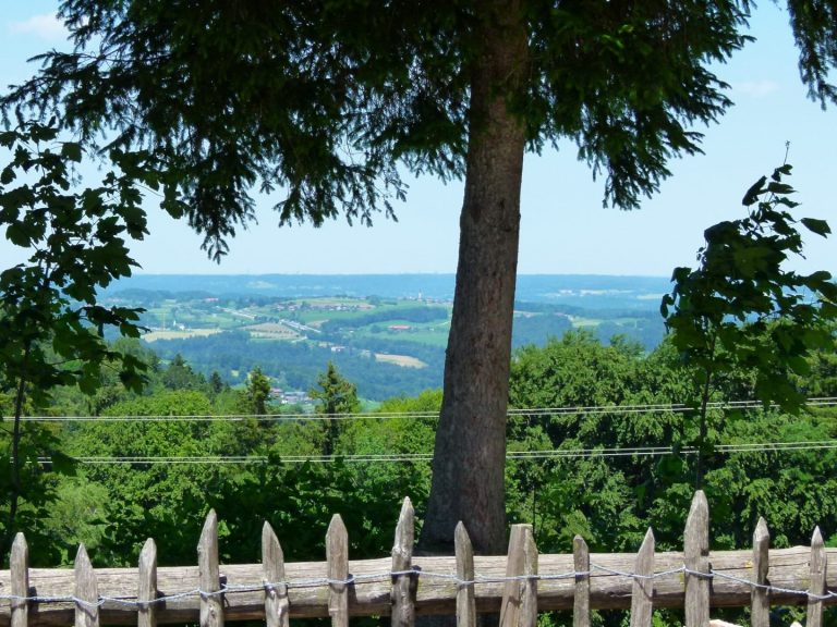 Hocheck mit dem Inntal im Hintergrund